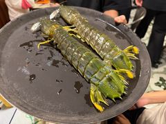-辉记炭烧海鲜大排档·老字号(福田店)