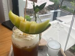 -Mark&Mars Restaurant