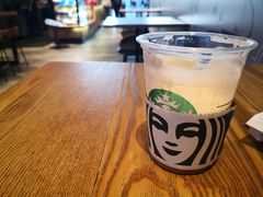 -星巴克(深圳北站B5检票口)