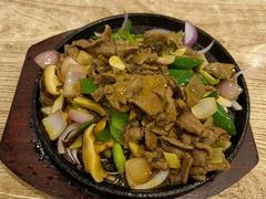 铁板牛肉-长城东北菜(新港西路店)