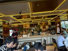 -大中华希尔顿酒店-念自助餐·嗨啤·小龙虾