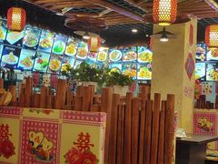 -靠山屯东北农家菜(八龙桥雅苑店)