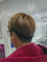 -镁连社·美联社