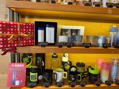 -星巴克(汇亚大厦店)