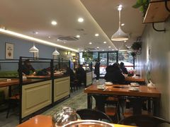 大堂-龙梅肥肠鱼(明瓦廊店)