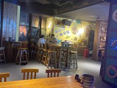 大堂-汉森熊啤酒屋(雨耕山店)