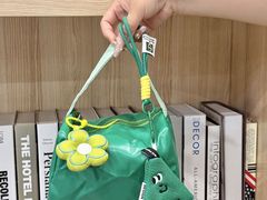 -首创奥特莱斯(西安店)
