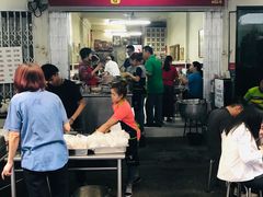 -Kha Mu Charoensang(Silom)