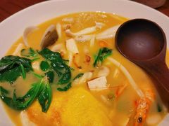 -荣家黄鱼面(前滩太古里店)