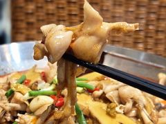-昱龙大盆牛蛙馆(三兴街总店)