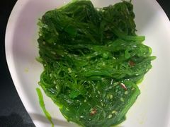 -西街夜油条·麻团包乌饭
