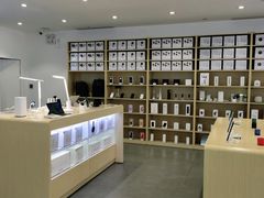 -华为授权体验店(万航渡路)