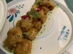 鲜果菠萝里脊-蜜桃花开·中西融合菜E&W(南长街店)