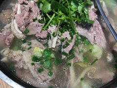 -川堂风·跷脚牛肉·乐山爆炒(宝山日月光店)