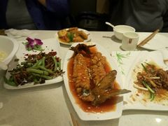 -闫府私房菜(经四路万达店)