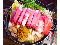部队锅-MI WU FACTORY米屋美食工厂餐厅(绿地店)
