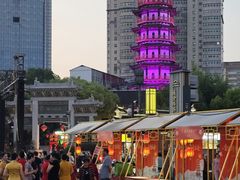 -绳金塔