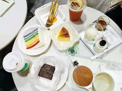-ADO KAFE(大学城店)