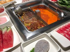 -海底捞火锅鲜切牛肉主题店(长寿路店)