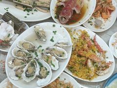 -红月湾海鲜饭店•沙滩海景(双月湾店)