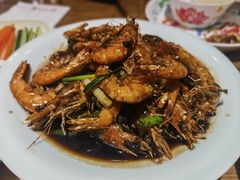 -老头儿油爆虾(金鹰世界店)