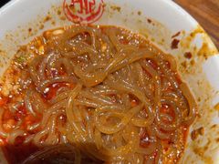 -万记麻辣烫国展总店