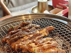 -草家酱蟹炭火烤肉店(珲春南路一店)