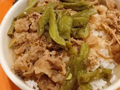 干煸豆角牛肉饭-吉野家(上海美罗城店)