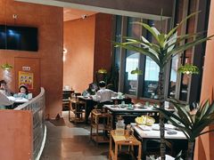 -喃喃椰·糟粕醋·椰子鸡火锅(七堡花园店)