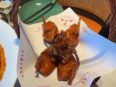 脆皮乳鸽-鸽子侯·家宴·平价海鲜(绿地店)