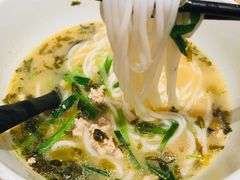云南小锅米线-云味馆过桥米线(皇庭广场店)