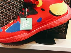 -adidas(印象城购物中心店)