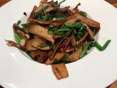 -京尊烤鸭店JINGZUN(春秀路店)