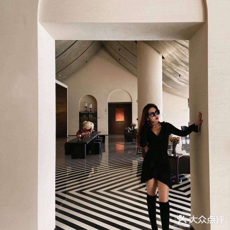 重庆探店｜坐拥一线江景滴品质下午茶