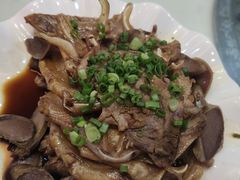 -渝君重庆火锅(嘉宾路店)