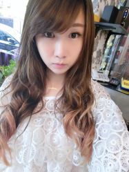 点击看大图 尼采发型秀-霓·Hair