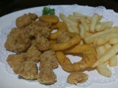 -JINNS锦时 steak&pizza(浸信会礼拜堂旧址店)