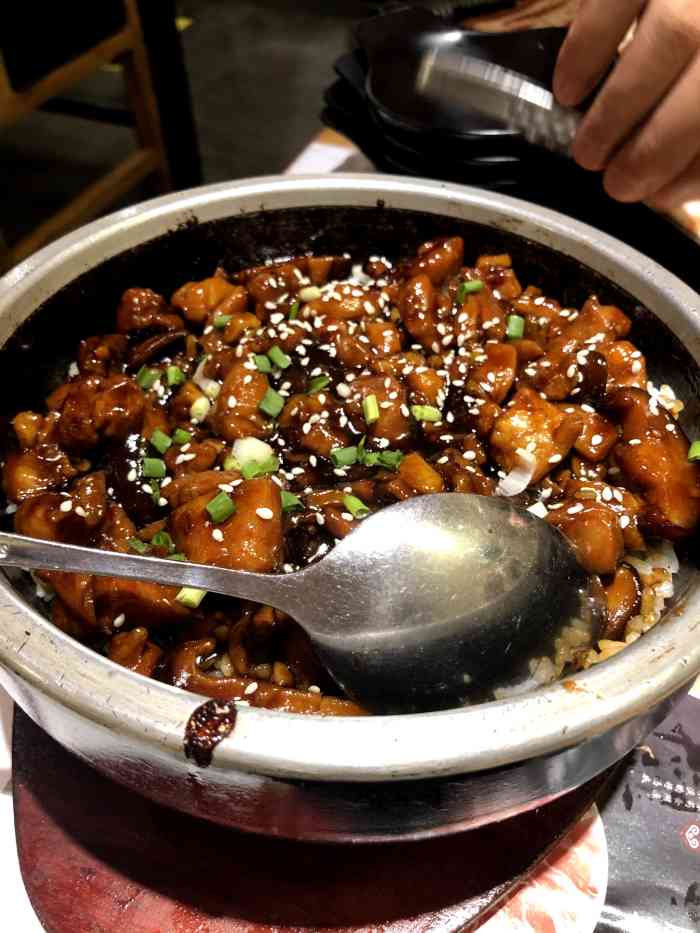 九田家黑牛烤肉料理店(梦时代店)-"第一次来九牛家真的不错,最喜欢吃