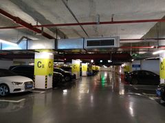 -189弄购物中心-地下停车场