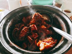 -直落玻璃（瓦煲）肉骨茶