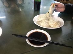 -四平包子铺