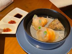 招牌金鱼虾饺-华尔道夫酒店·紫金阁