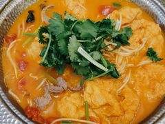 -谭仔米线(皇庭广场店)