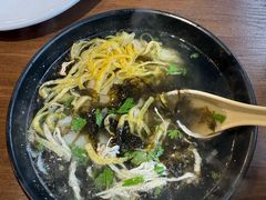 -玖鲜小笼(中山广场店)