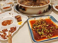 -土连锅·现熬养生汤锅(梁家巷店)