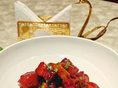 黑松露红烧肉焖鲍鱼-明湖楼·经典鲁菜山东海鲜(大明湖店)