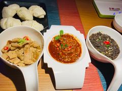 -多嘴超级肉蟹煲(杉杉国潮主题店)