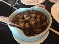 古越陈酿煮花螺-杭州西子湖四季酒店·金沙厅