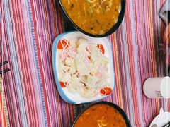 -香巴拉云南餐厅(华莱坞店)