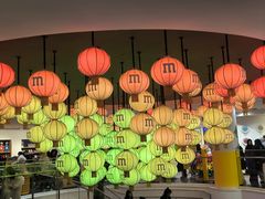 -m豆巧克力世界(上海世茂广场店)